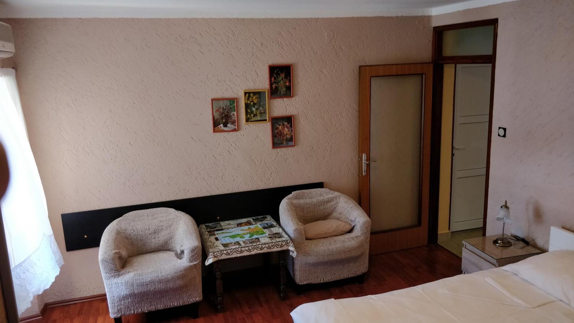 Apartments By The Sea Mali Losinj Mali Lošinj Quarto foto